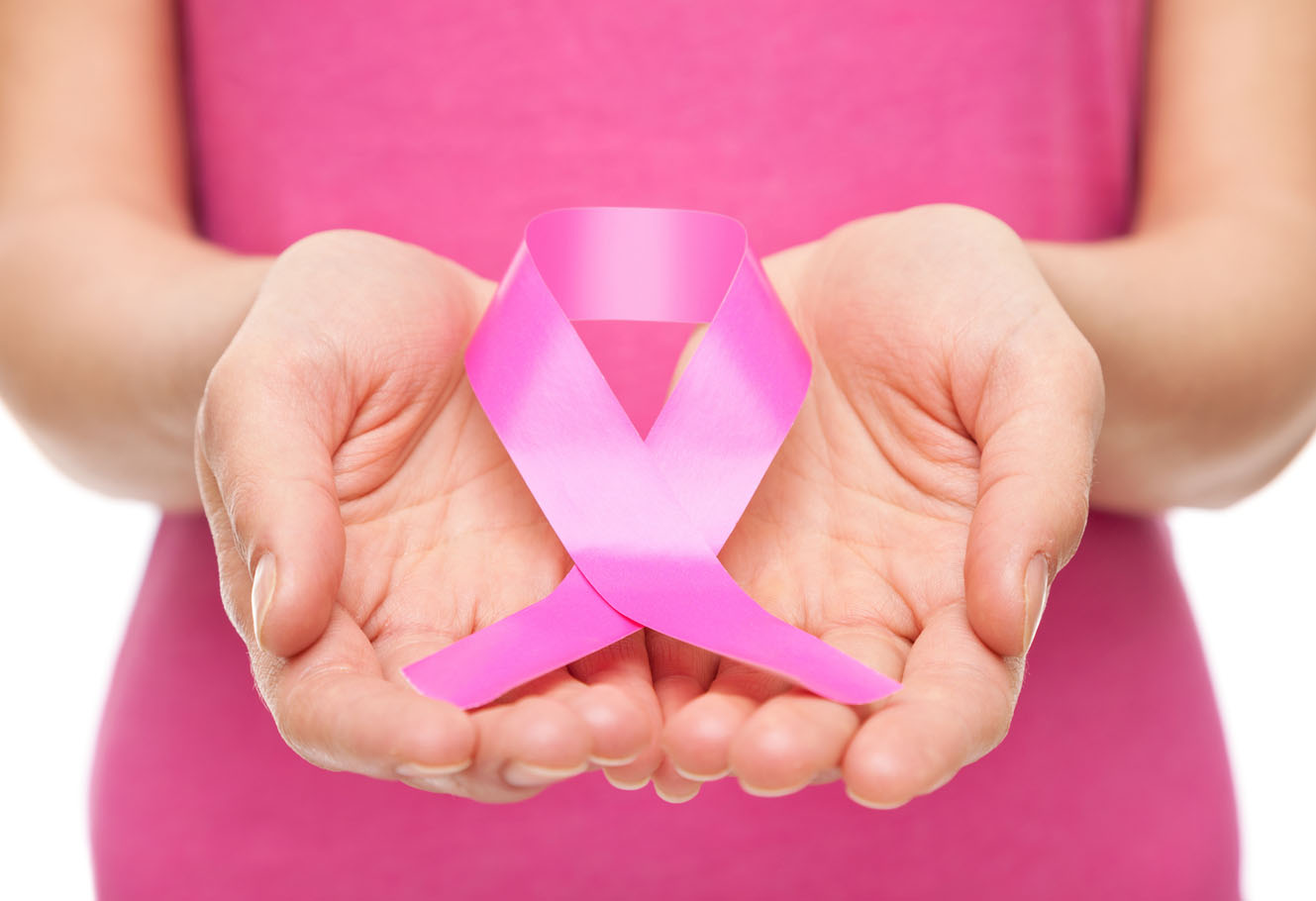 أعراض سرطان الثدي المبكرة عند الفتيات والرحال وطرق علاجها الأكيدة