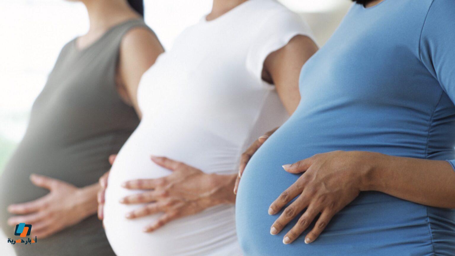 مخاطر الشهر السادس من الحمل المؤكدة من مغص والم الظهر والبطن والتطورات الجنينية